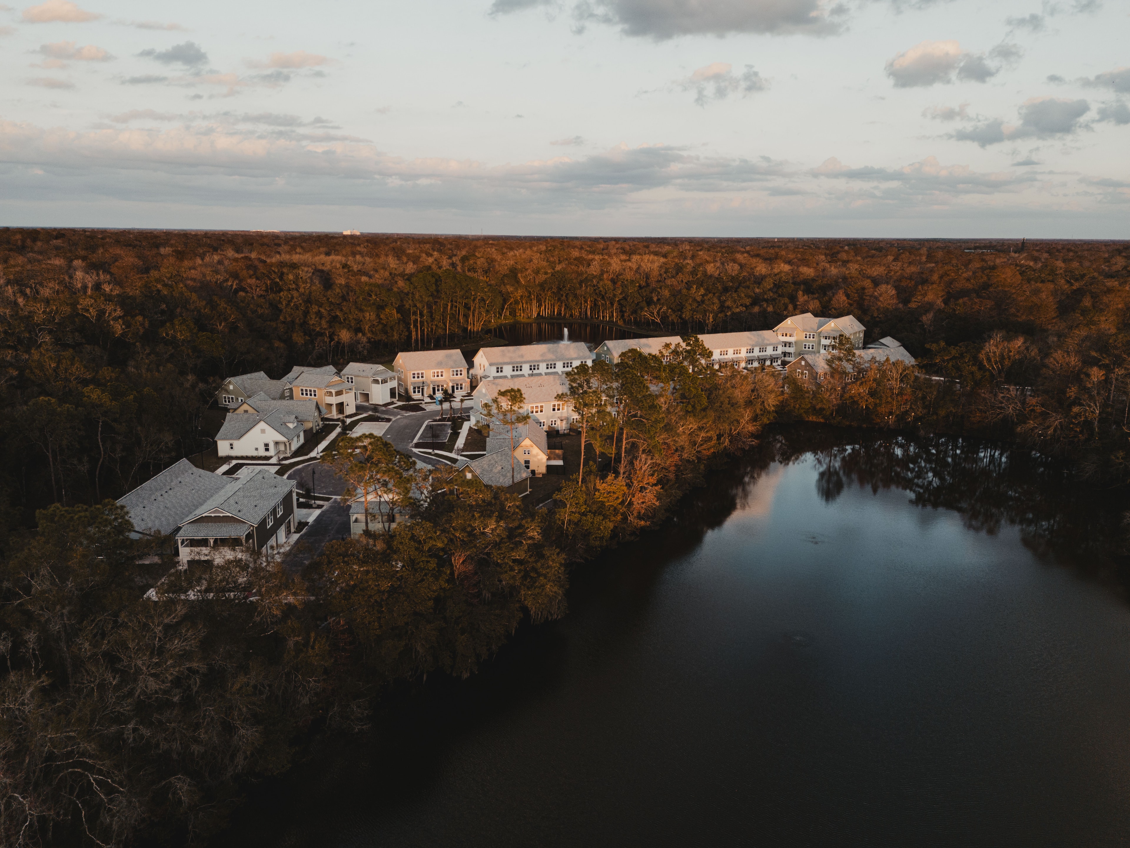 Hotels & Resorts